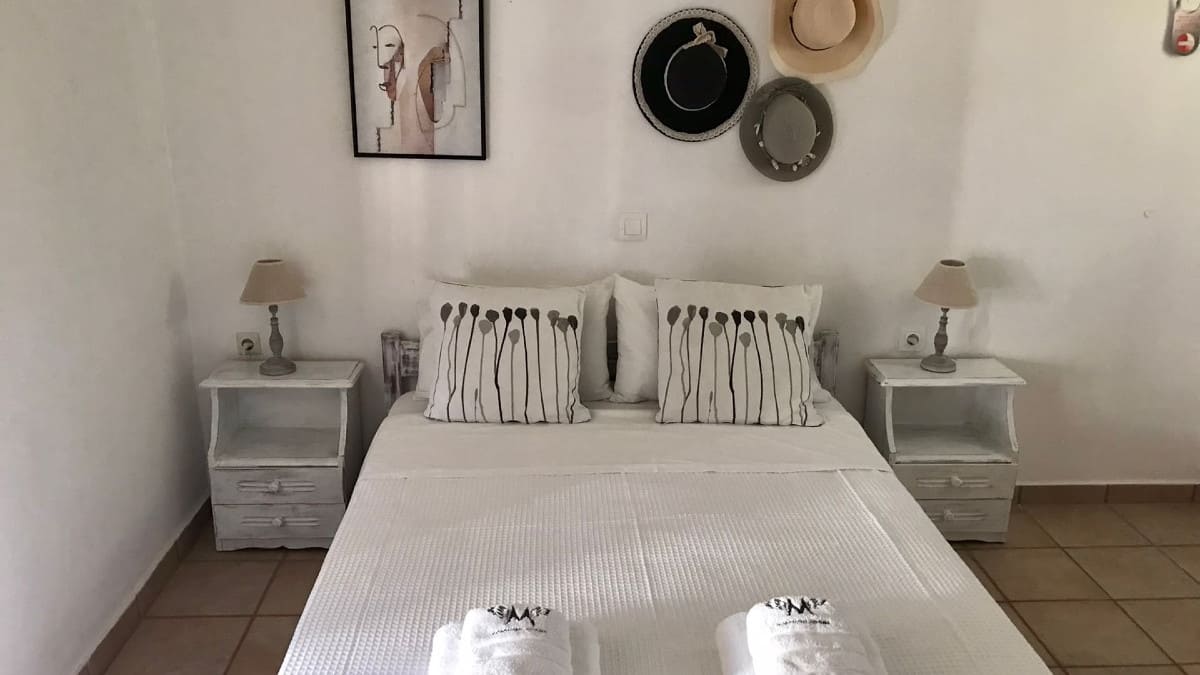 Morpheus Rooms & Studios